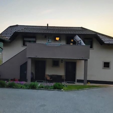 Apartman Folka Free Parking Ζάγκρεμπ Εξωτερικό φωτογραφία